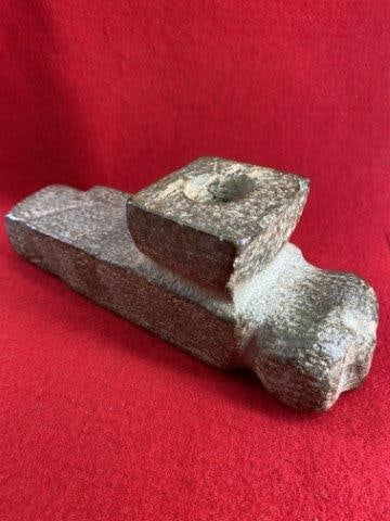 Owl Effigy Stone Pipe               Indian Artifact Arrowhead (1 of 8)