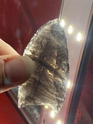 Obsidian Paleo Point               Indian Artifact Arrowhead (1 of 4)
