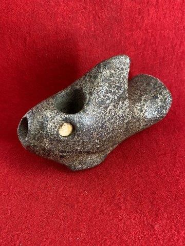 Fish Effigy Stone Pipe               Indian Artifact Arrowhead (1 of 7)