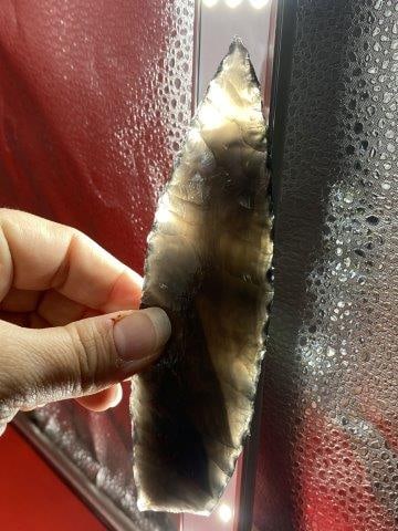 Obsidian Paleo               Indian Artifact Arrowhead (1 of 4)