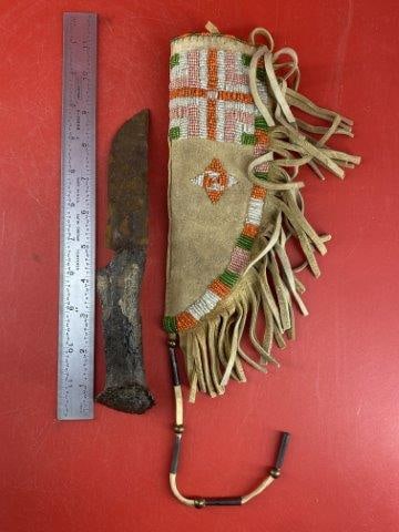 Beaded Sheath w/ stag handle knife              Indian Artifact Arrowhead (1 of 9)
