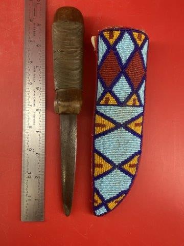 Beaded Sheath w/ wire wrapped knife              Indian Artifact Arrowhead (1 of 9)