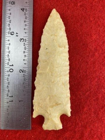 Apple Creek            Indian Artifact Arrowhead (1 of 3)