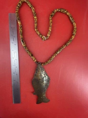 Hudson Bay Fish Effigy Trade Necklace            Indian Artifact Arrowhead (1 of 4)
