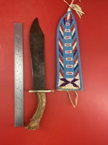 Beaded Sheath w/ Stag Handle Knife            Indian Artifact Arrowhead (1 of 7)