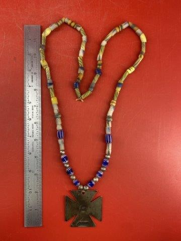 Hudson Bay Montreal Beaded Necklace (1 of 3)