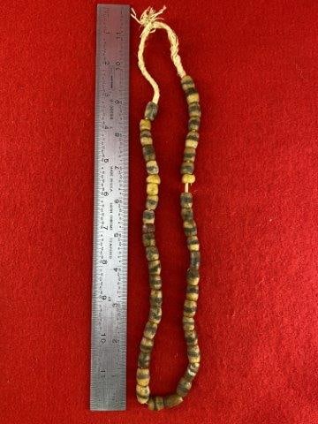 Trade Beads Indian Artifact Arrowhead: Please see picture for measurement. These artifacts are from multiple collections from around the United States. KEY WORDS: NATIVE AMERICAN INDIAN ARTIFACT ARTIFACTS ARROWHEAD ARROWHEADS MISSISSIPPIAN