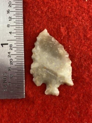 Very Nice Arrow Point            Indian Artifact Arrowhead (1 of 3)