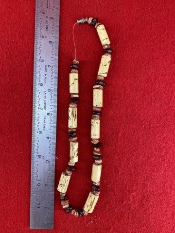 Trade Beads Indian Artifact Arrowhead: Please see picture for measurement. These artifacts are from multiple collections from around the United States. KEY WORDS: NATIVE AMERICAN INDIAN ARTIFACT ARTIFACTS ARROWHEAD ARROWHEADS MISSISSIPPIAN