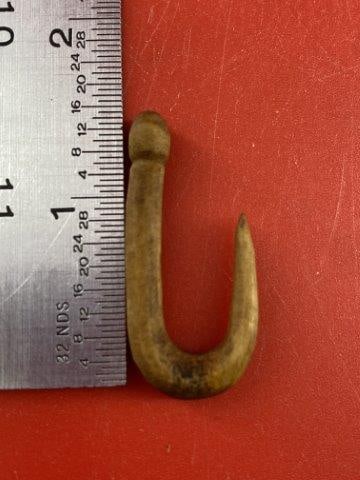 Bone Hook Indian Artifact Arrowhead: Please see picture for measurement. These artifacts are from multiple collections from around the United States. KEY WORDS: NATIVE AMERICAN INDIAN ARTIFACT ARTIFACTS ARROWHEAD ARROWHEADS MISSISSIPPIAN