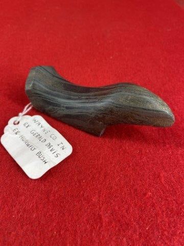 Birdstone Indian Artifact Arrowhead: Please see picture for measurement. It is from Wayne County Indiana. Ex- Horsefly Bush, Gerald Davis collection. These artifacts are from multiple collections from around the United States. KEY WORDS: