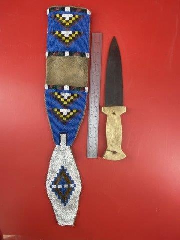 Bone Handle Dagger Knife w/ Beaded Sheath Indian Artifact Arrowhead: Please see picture for measurement. These artifacts are from multiple collections from around the United States. KEY WORDS: NATIVE AMERICAN INDIAN ARTIFACT ARTIFACTS ARROWHEAD ARROWHEADS MISSISSIPPIAN