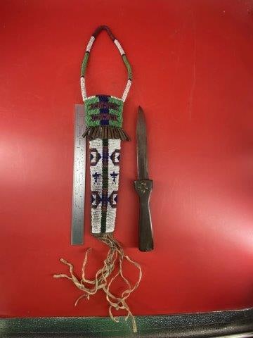 Dagger w/ Beaded Sheath           Indian Artifact Arrowhead (1 of 12)
