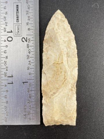 Agate Basin from the Nelson Collection Indian Artifact Arrowhead: Please see picture for measurement. These artifacts are from The Leonard & Vivian Nelson Collection. They were lifelong farmers with ancesteral roots in Dekalb County Illinois. Leonard & Vivian worked