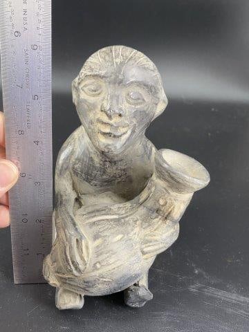 Pre-Columbian Pottery     Indian Artifact Arrowhead (1 of 6)