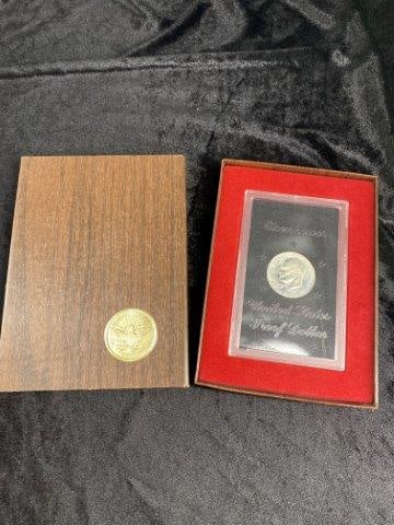 Eisenhower Proof Dollar     Indian Artifact Arrowhead (1 of 1)