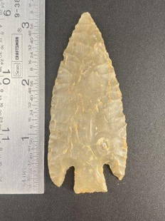 Smith      Indian Artifact Arrowhead: Please see picture for measurement. These artifacts are from multiple collections from around the United States. KEY WORDS: NATIVE AMERICAN INDIAN ARTIFACT ARTIFACTS ARROWHEAD ARROWHEADS MISSISSIPPIAN