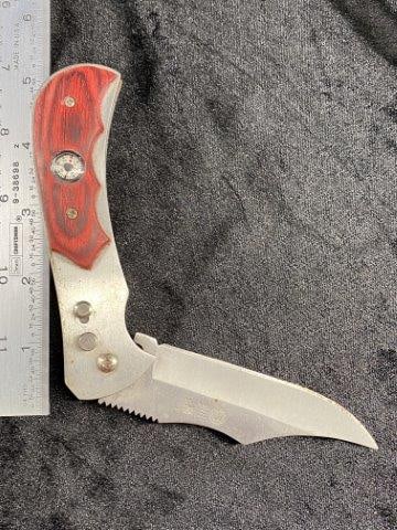 Lock Back Pocket Knife      Indian Artifact Arrowhead (1 of 1)