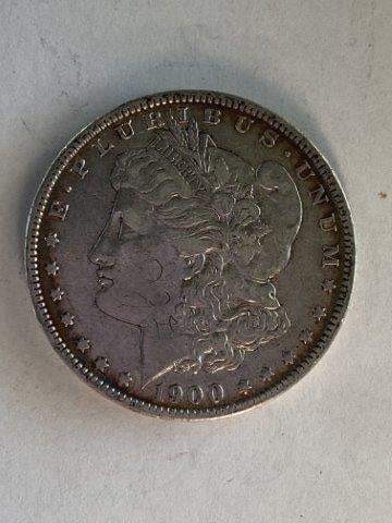 1900     Morgan Silver Dollar (1 of 2)