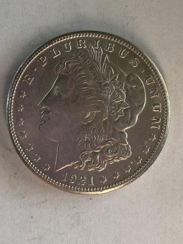 1921 Morgan Silver Dollar: Please see picture for Date & Mint Mark. KEY WORDS: NATIVE AMERICAN INDIAN ARTIFACT ARTIFACTS ARROWHEAD ARROWHEADS MISSISSIPPIAN QUAPAW CADDO POTTERY COINS MORGAN DOLLAR PEACE DOLLAR SILVER COINS