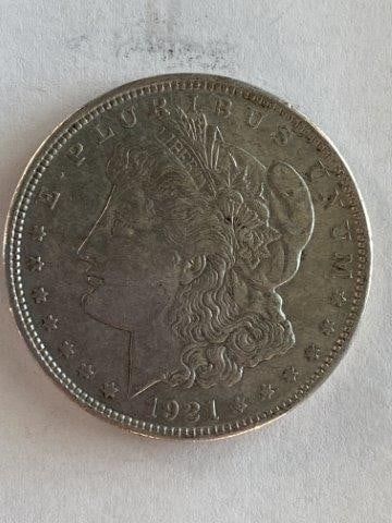 1921 Morgan Silver Dollar: Please see picture for Date & Mint Mark. KEY WORDS: NATIVE AMERICAN INDIAN ARTIFACT ARTIFACTS ARROWHEAD ARROWHEADS MISSISSIPPIAN QUAPAW CADDO POTTERY COINS MORGAN DOLLAR PEACE DOLLAR SILVER COINS