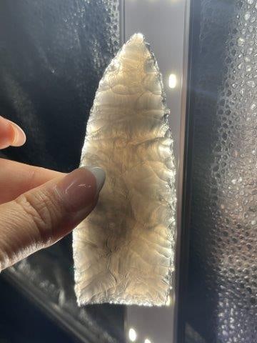 Obsidian Paleo: Please see picture for measurement. These artifacts are from multiple collections from around the United States. KEY WORDS: NATIVE AMERICAN INDIAN ARTIFACT ARTIFACTS ARROWHEAD ARROWHEADS MISSISSIPPIAN