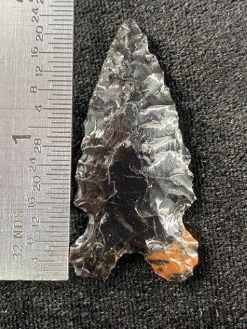 Obsidian Point: Please see picture for measurement. These artifacts are from multiple collections from around the United States. KEY WORDS: NATIVE AMERICAN INDIAN ARTIFACT ARTIFACTS ARROWHEAD ARROWHEADS MISSISSIPPIAN