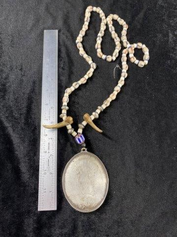 1789 George Washington Peace Medal Necklace with Bear Claws (1 of 5)