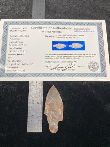 Pontchartrain type I Point with COA: It is from Hempstead County, Arkansas. It comes with a Sam Johnson Certificate of Authenticity. Please see picture for measurement. These artifacts are from multiple collections from around the United