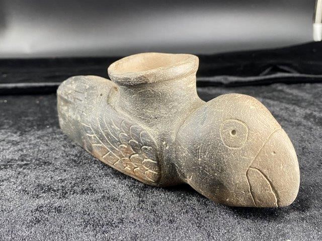Bird Effigy Pottery Pipe (1 of 8)