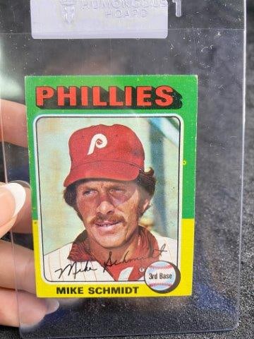 1975 Topps Mini Mike Schmidt Baseball Card (1 of 2)