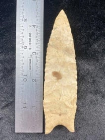 Dalton 4 & 1/2" Arrowhead Indian Artifact