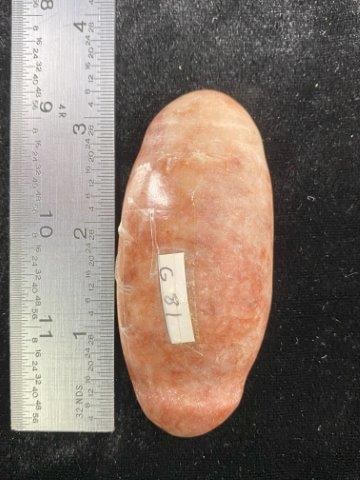 Rose Quartz Boatstone from the Gibson Collection Catalog Number G-81: Rose Quartz Boatstone from the Gibson Collection Catalog Number G-81 Please see picture for measurement. Now taking in consignments for pre-1980 baseball cards , coins & arrowheads etc. Call anytime f