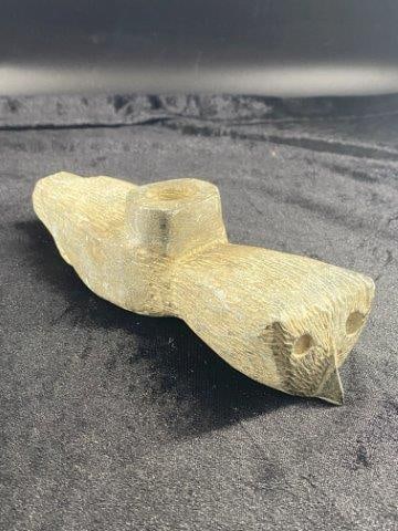 Owl Effigy Great Pipe Steatite: Owl Effigy Great Pipe Steatite Please see picture for measurement. Now taking in consignments for pre-1980 baseball cards , coins & arrowheads etc. Call anytime for details 501-590-6771. KEY WORDS: NA