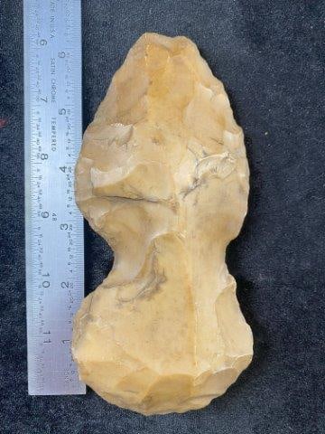Chipped Hoe Indian Artifact Arrowhead: Indian Artifact Arrowhead. Lifetime Collection of Robert Falk from Eureka Springs, Arkansas. Now taking in consignments for pre-1980 baseball cards, coins & arrowheads etc. Call anytime for details 50