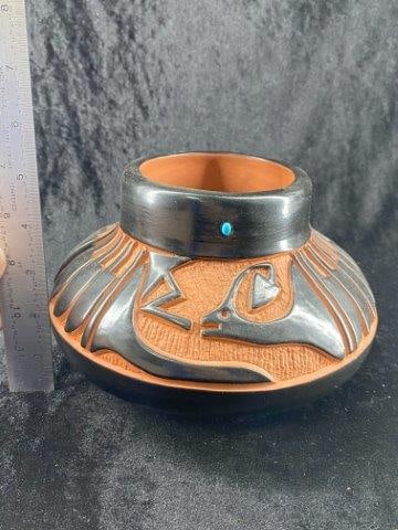 Signed South West Native American Pottery  Indian Artifact Arrowhead (1 of 5)