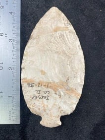 4 & 1/4" Button Base Dovetail from Jersey County, Illinois Indian Artifact Arrowhead ex - Hoots