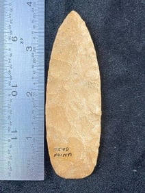 3 & 5/8" Agate Basin from Illinois Indian Artifact Arrowhead ex - Hoots Collection 1970's Arkansas