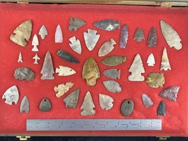 Excellent Arrowheads, Pendants etc. Frame NOT included Indian Artifact Arrowhead