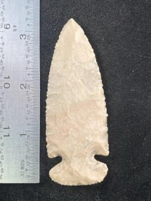 3 & 1/4" Thebes from Missouri Indian Artifact Arrowhead