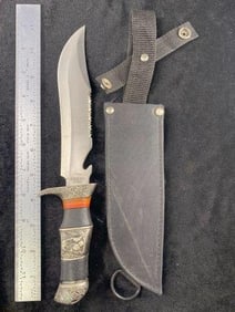 Stainless Steel Knife with Sheath