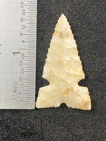 1 & 5/8" Cahokia from Illinois Indian Artifact Arrowhead