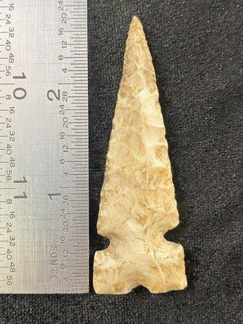 2 & 3/4" Cahokia from Missouri Indian Artifact Arrowhead: KEY WORDS: INDIAN ARTIFACT ARTIFACTS ARROWHEAD ARROWHEADS NATIVE AMERICAN MISSISSIPPIAN QUAPAW CADDO POTTERY COINS MORGAN DOLLAR PEACE DOLLAR SILVER COINS Arkansas. Now taking in consignments for pre-