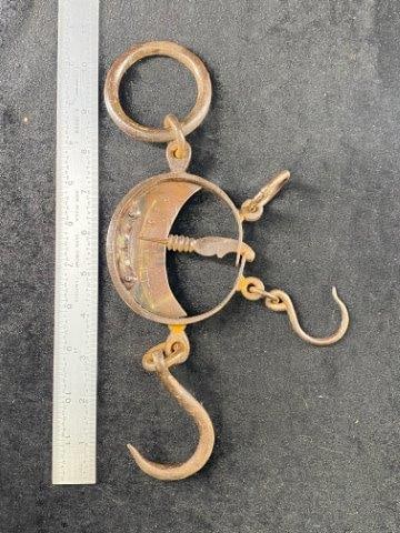 Buffalo Hide Scale Indian Artifact Arrowhead (1 of 4)