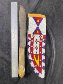 Beaded Sheath & Hoof Knife Indian Artifact Arrowhead