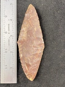 Harahay Knife Reproduction made out of Beefsteak Alibates Chert, being sold as reproduction