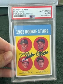 Pete Rose Hand Signed Authentic Autograph Baseball Card