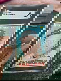 1967 Topps Mickey Mantle Baseball Card