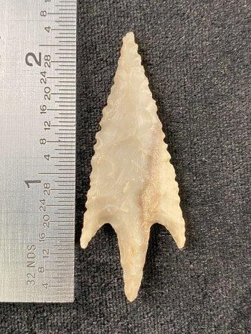 Perdiz Point from Tom Green County, Texas Indian Artifact Arrowhead ex - Alvis Delk Collection: KEY WORDS: INDIAN ARTIFACT ARTIFACTS ARROWHEAD ARROWHEADS NATIVE AMERICAN MISSISSIPPIAN QUAPAW CADDO POTTERY COINS MORGAN DOLLAR PEACE DOLLAR SILVER COINS Arkansas. ex - Alvis Delk Collection. Now tak