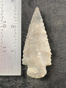 Dovetail from Missouri Indian Artifact Arrowhead